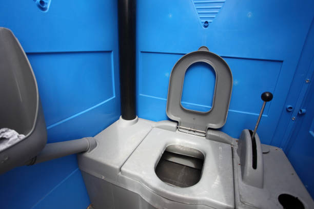 Types of Portable Toilets We Offer in Roodhouse, IL